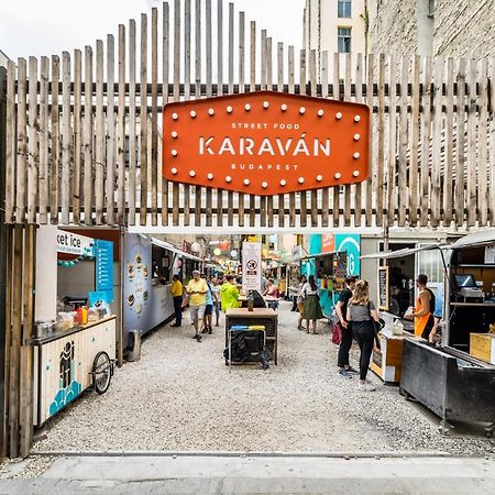 Wellness Wonderland: Garden, Sauna, Jacuzzi In Cbd Budapeste Exterior foto
