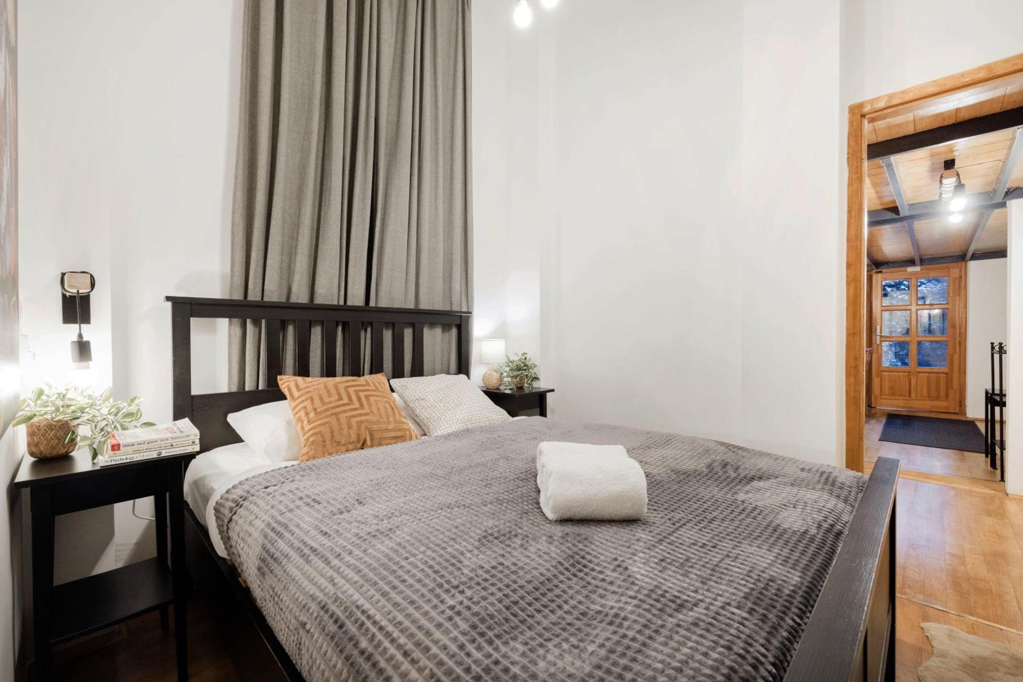 Wellness Wonderland: Garden, Sauna, Jacuzzi In Cbd Budapeste Exterior foto